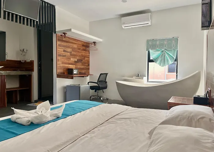 Hotel Angkor