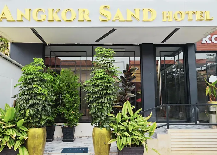 Angkor Hotel 4*