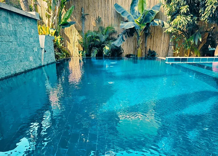 Hotel Angkor 4*