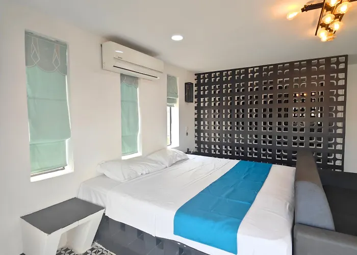 Angkor Hotel