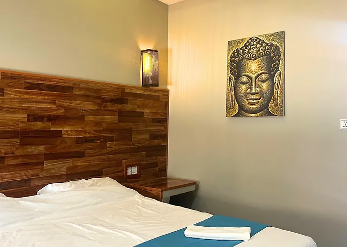 Hotel Angkor 4*